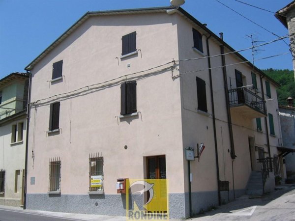 casa indipendente in vendita a Brisighella in zona Casale