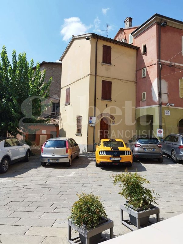 casa indipendente in vendita a Brisighella