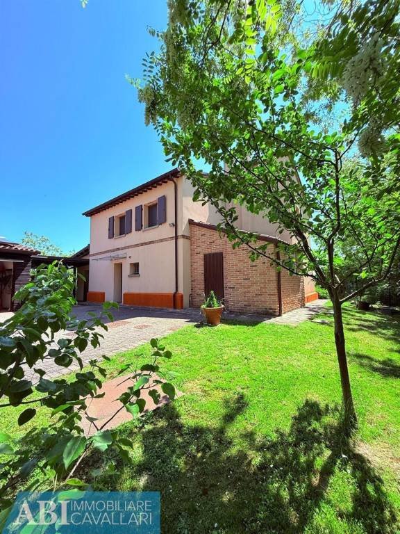 casa indipendente in vendita a Brisighella in zona Casale