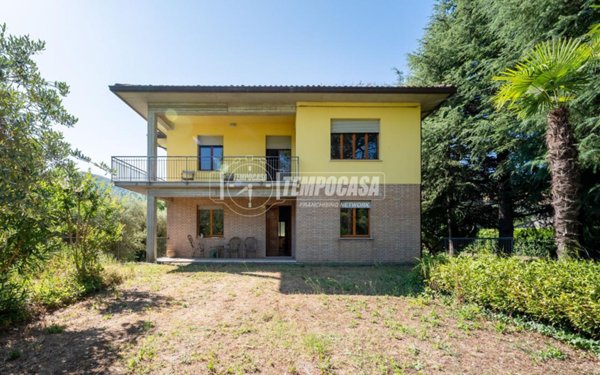 casa indipendente in vendita a Brisighella in zona Castellina