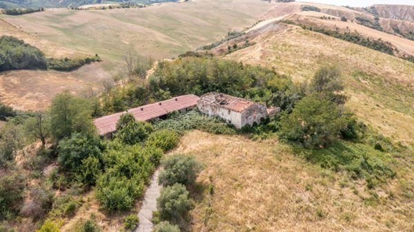 casale in vendita a Brisighella in zona Pietramora