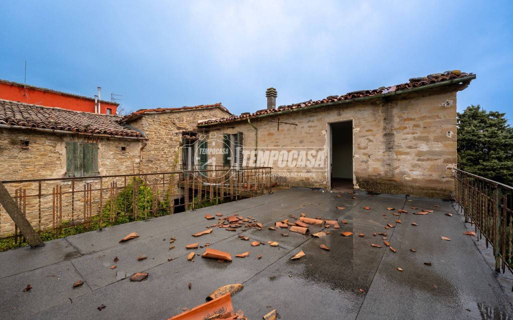 casa indipendente in vendita a Brisighella in zona Castellina