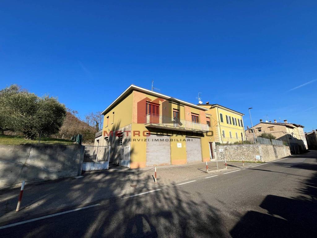 casa indipendente in vendita a Brisighella in zona Castellina