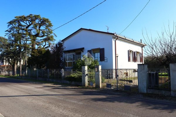 casa indipendente in vendita a Brisighella