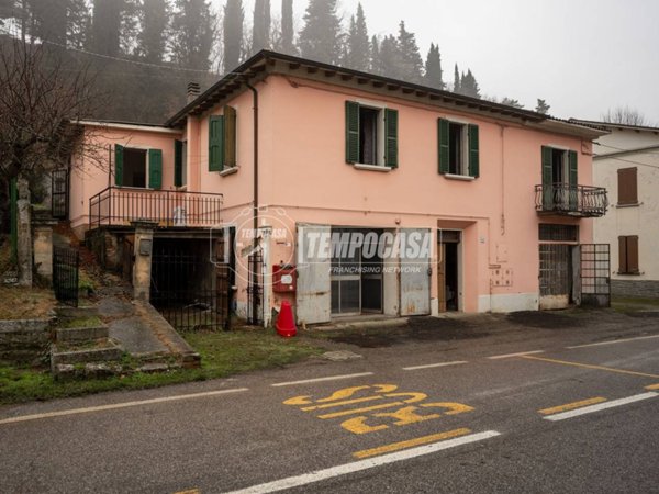 casa indipendente in vendita a Brisighella in zona San Cassiano