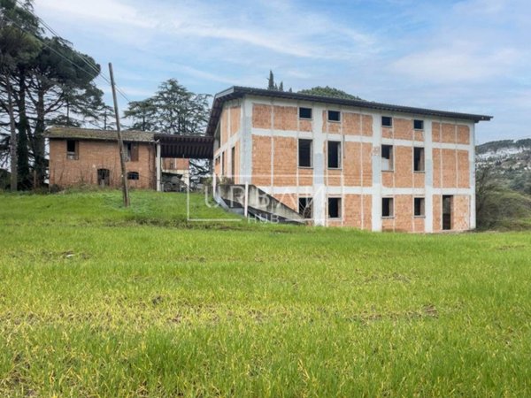 casa indipendente in vendita a Brisighella in zona Fognano