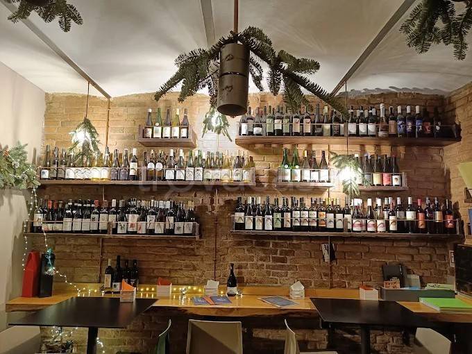 negozio in vendita a Brisighella