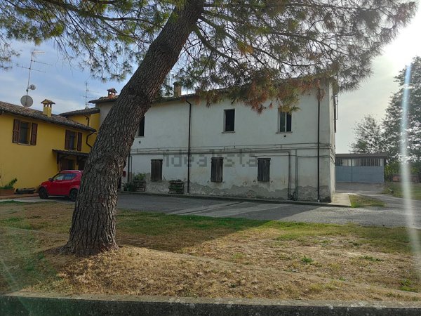 appartamento in vendita a Brisighella in zona Marzeno
