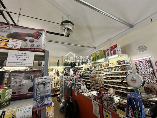 locale commerciale in vendita a Brisighella