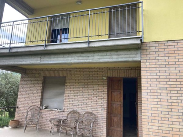 casa indipendente in vendita a Brisighella in zona Fognano