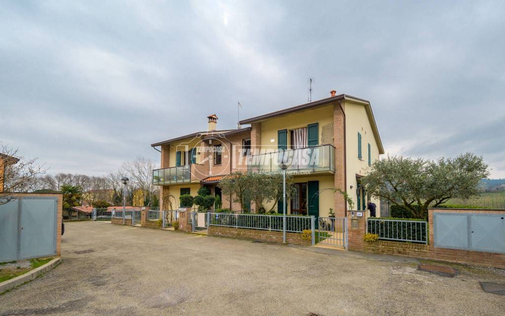 appartamento in vendita a Brisighella in zona Fognano