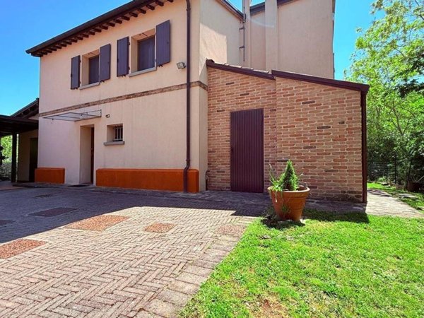 casa indipendente in vendita a Brisighella in zona Casale