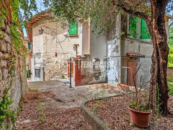 appartamento in vendita a Brisighella in zona Fognano
