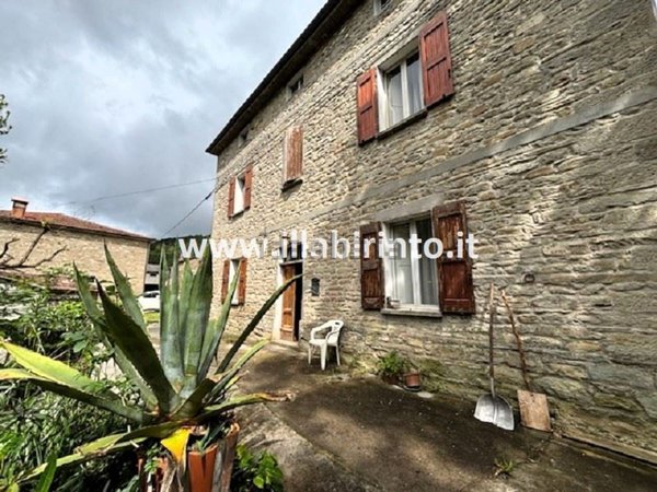 casa indipendente in vendita a Casola Valsenio in zona Mercatale
