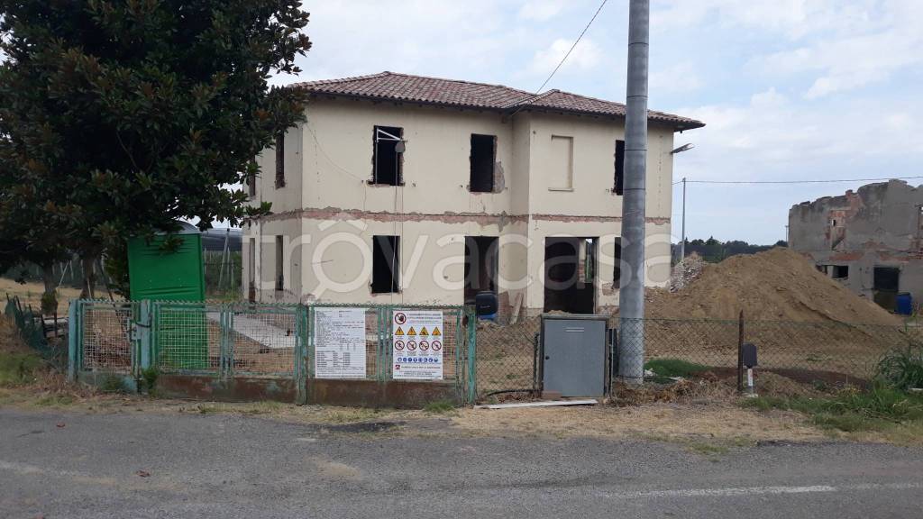 casa indipendente in vendita a Castel Bolognese