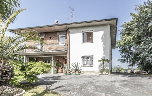 casa indipendente in vendita a Castel Bolognese