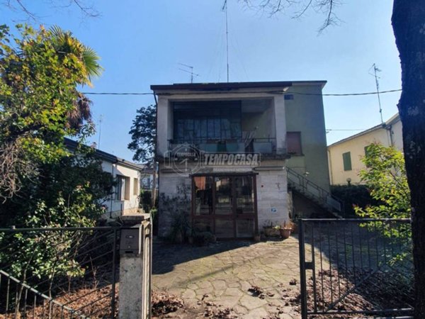 casa indipendente in vendita a Castel Bolognese