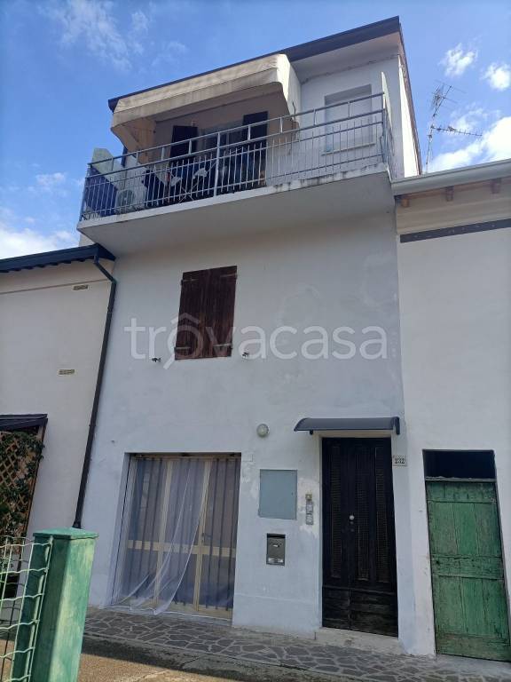 casa indipendente in vendita a Castel Bolognese in zona Biancanigo