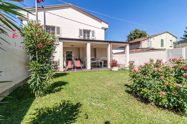 casa indipendente in vendita a Castel Bolognese