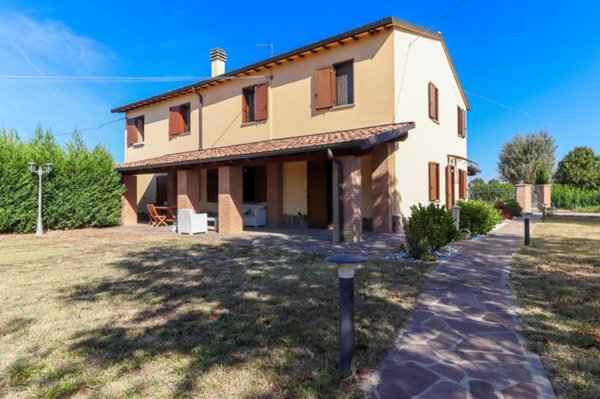 casa indipendente in vendita a Castel Bolognese