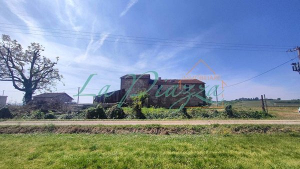 casa indipendente in vendita a Castel Bolognese in zona Serra