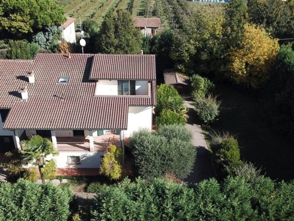 casa indipendente in vendita a Castel Bolognese