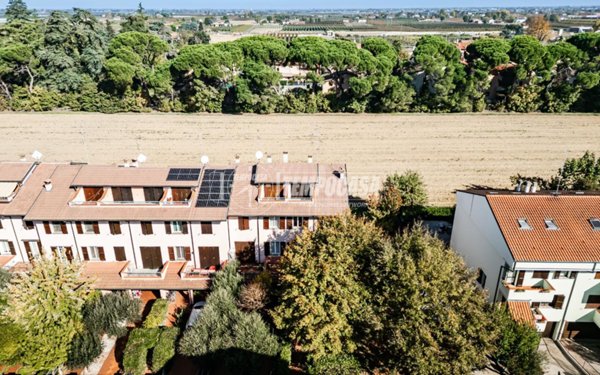 casa indipendente in vendita a Castel Bolognese