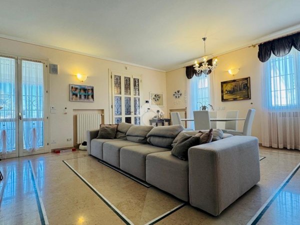 casa indipendente in vendita a Castel Bolognese