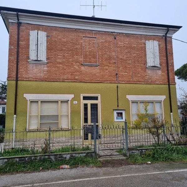 casa indipendente in vendita a Cervia in zona Castiglione di Cervia