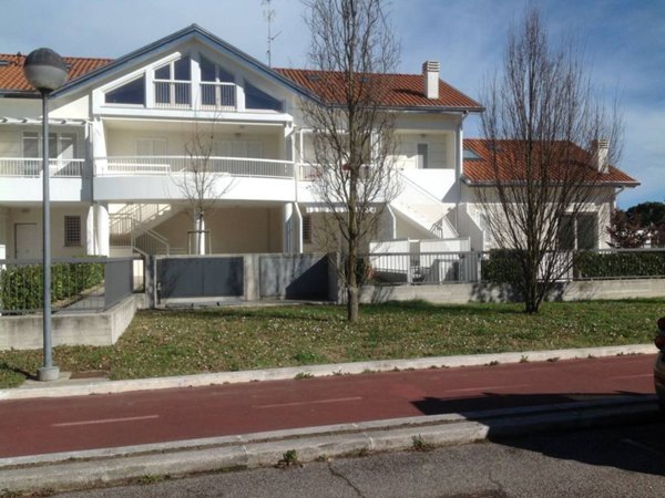casa indipendente in vendita a Cervia in zona Milano Marittima