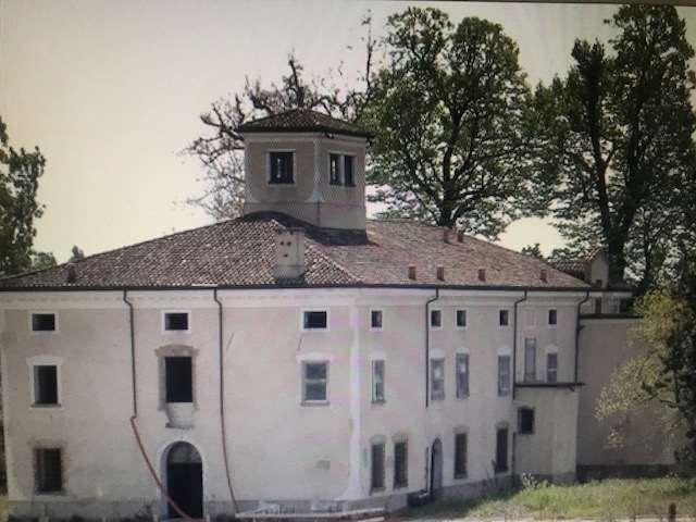 negozio in affitto a Cervia in zona Castiglione di Cervia