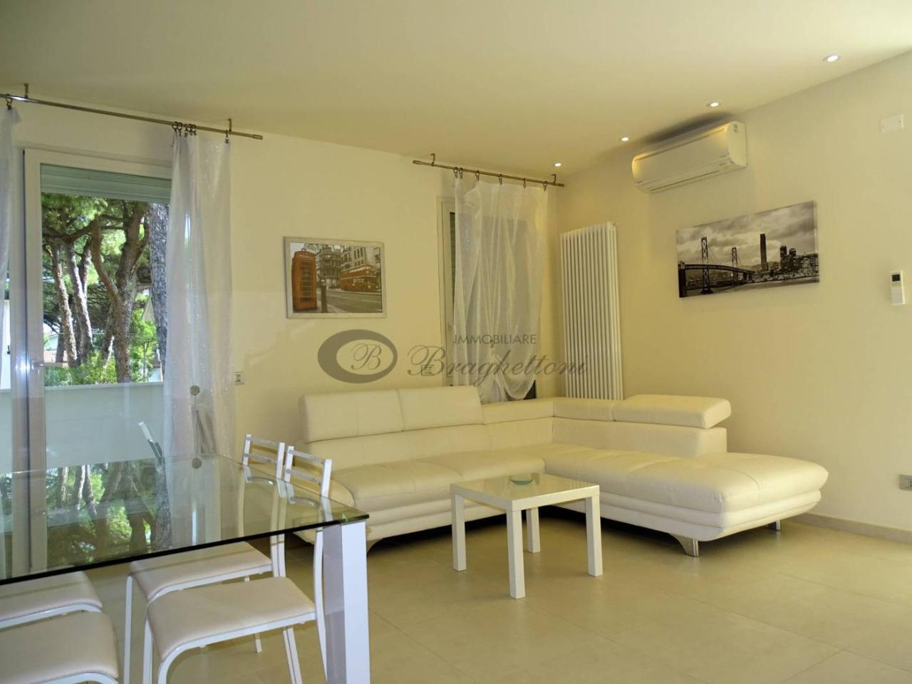 appartamento in vendita a Cervia in zona Milano Marittima