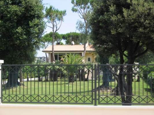 casa indipendente in vendita a Cervia