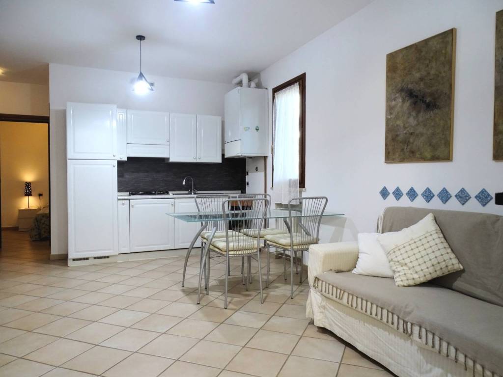 appartamento in vendita a Cervia in zona Milano Marittima