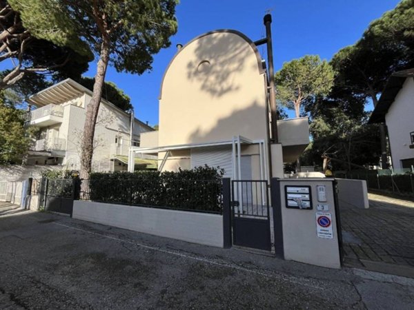 casa indipendente in vendita a Cervia in zona Milano Marittima