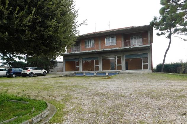 casa indipendente in vendita a Cervia in zona Castiglione di Cervia