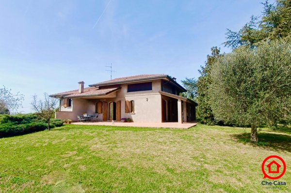 casa indipendente in vendita a Cervia in zona Pisignano