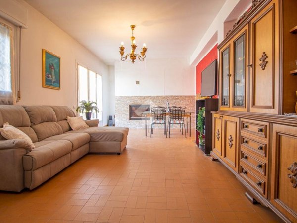 casa indipendente in vendita a Cervia in zona Castiglione di Cervia