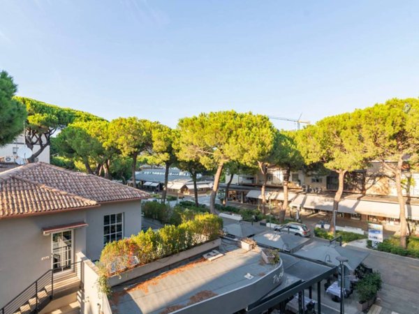 appartamento in vendita a Cervia in zona Milano Marittima