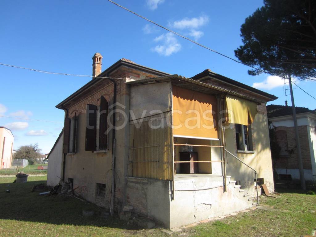 casa indipendente in vendita a Cervia