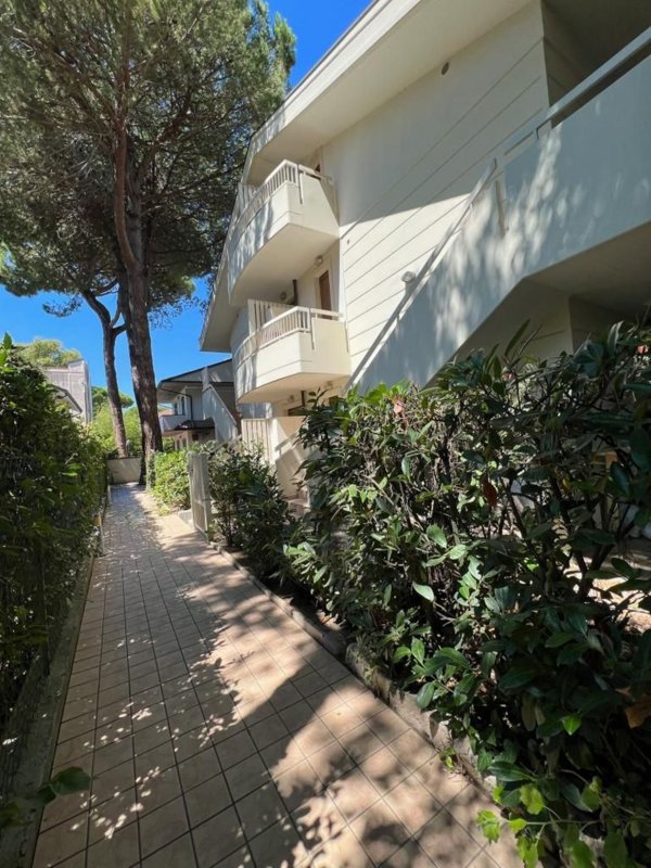 appartamento in vendita a Cervia in zona Milano Marittima