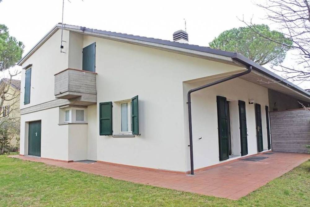casa indipendente in vendita a Cervia