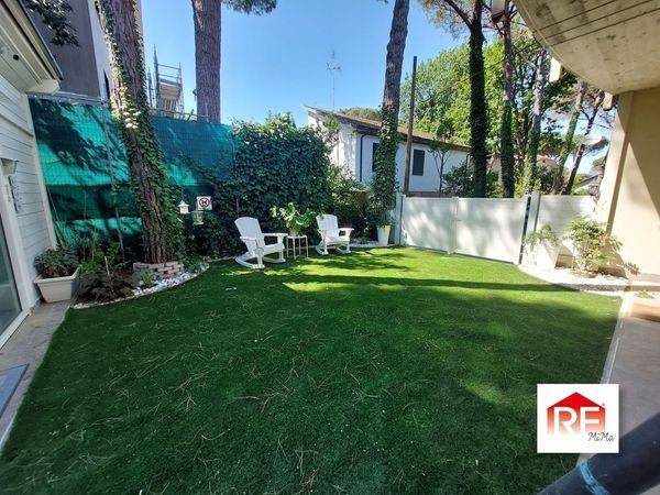 appartamento in vendita a Cervia in zona Milano Marittima