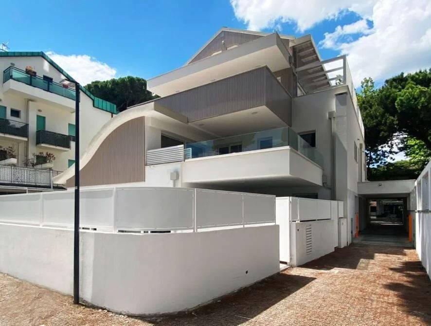appartamento in vendita a Cervia in zona Milano Marittima