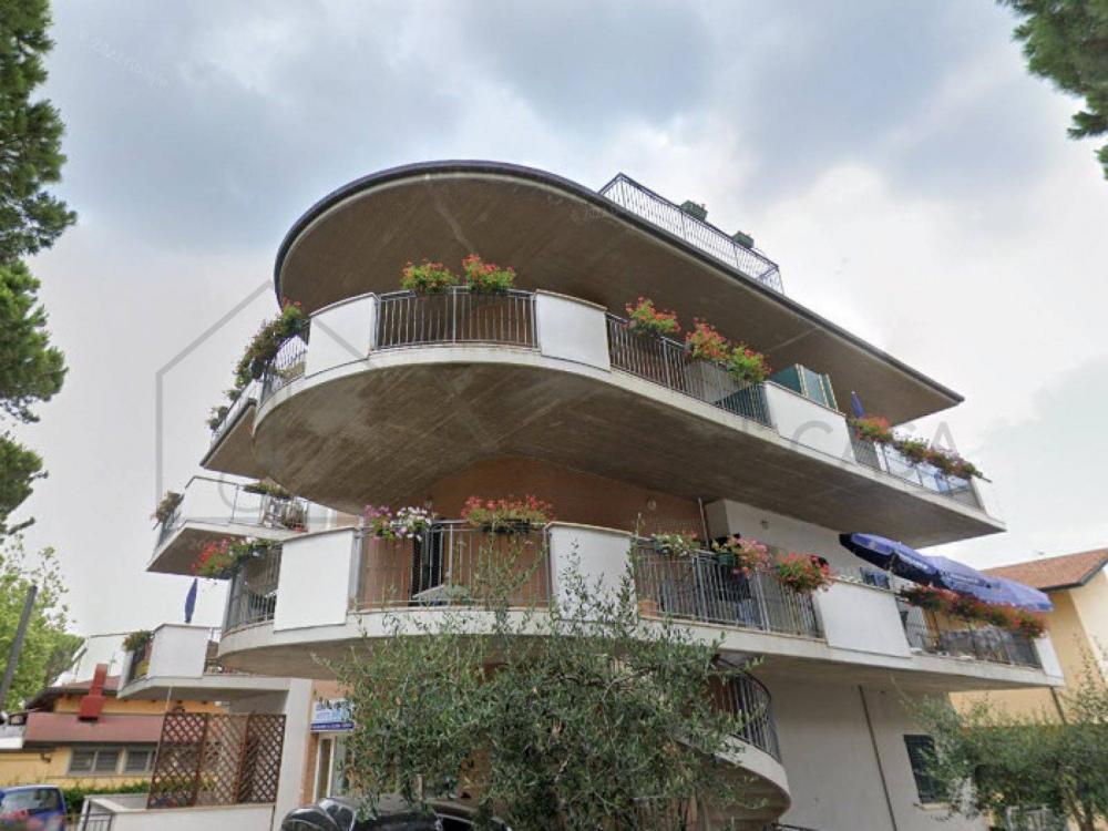 appartamento in vendita a Cervia in zona Pinarella