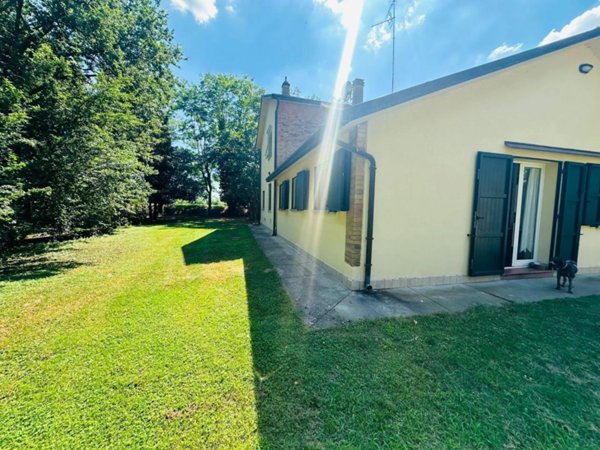 casa indipendente in vendita a Cervia in zona Milano Marittima