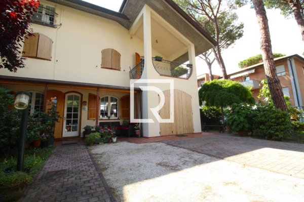 casa indipendente in vendita a Cervia in zona Milano Marittima