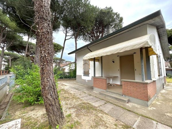 casa indipendente in vendita a Cervia in zona Milano Marittima