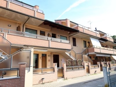appartamento in vendita a Cervia in zona Milano Marittima