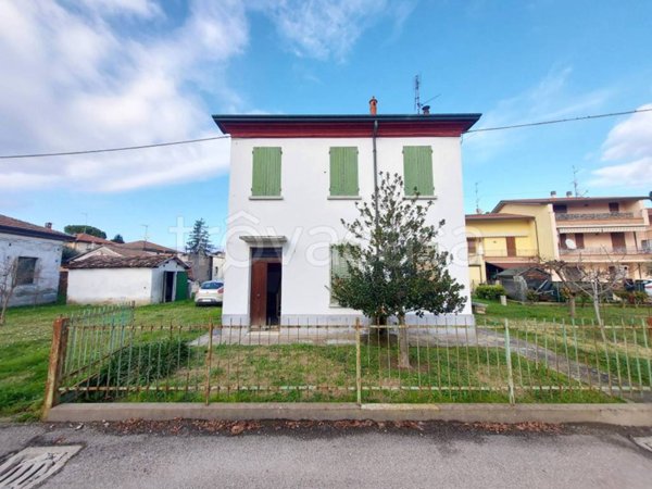 casa indipendente in vendita a Cervia in zona Castiglione di Cervia
